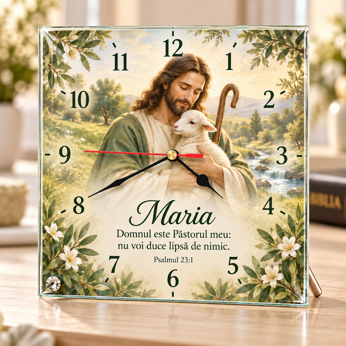 Ceas de birou personalizat din sticlă 20x20 cm – Iisus Bunul Păstor, cu nume și verset biblic