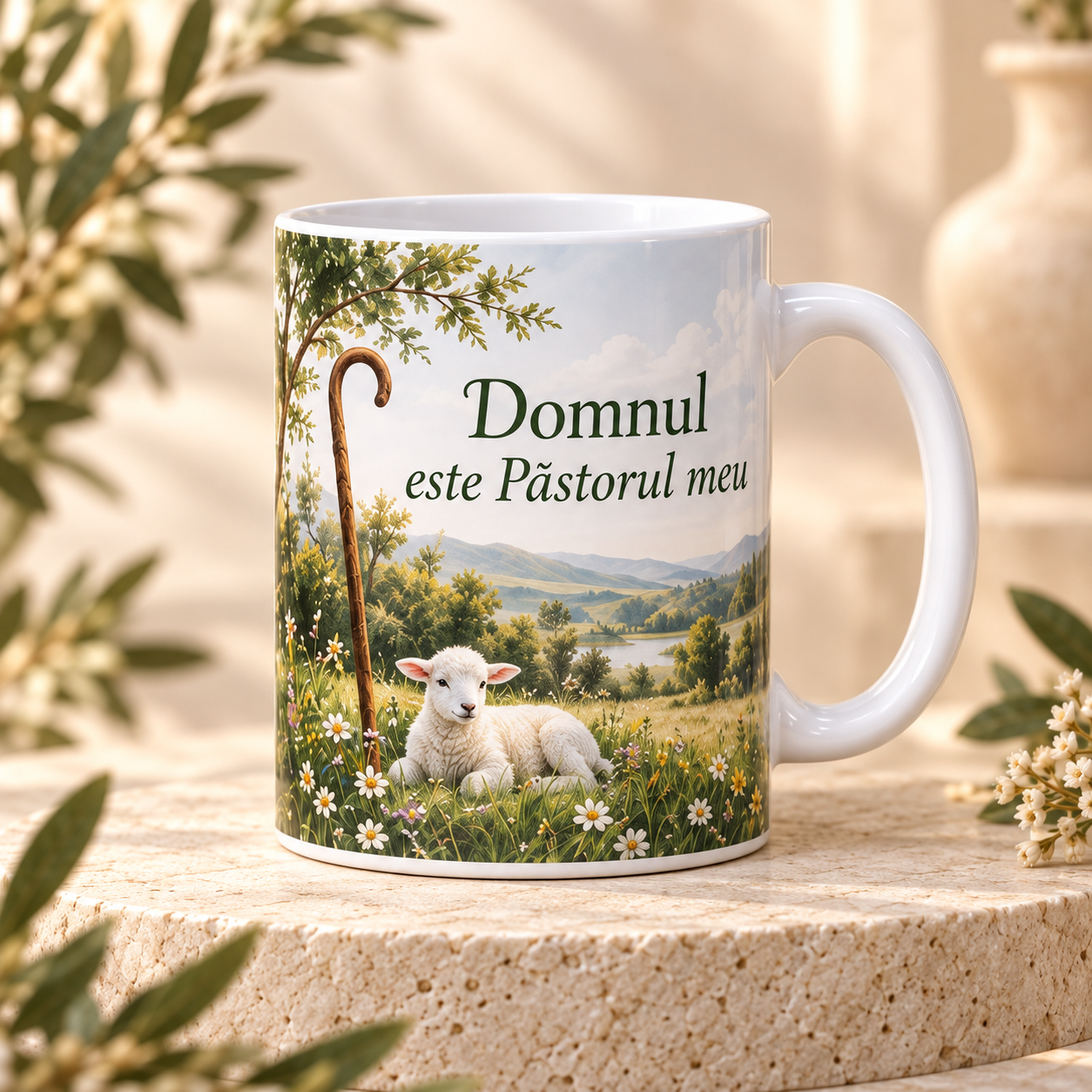 Cană religioasă 330 ml „Domnul este Păstorul meu” – cadou creștin cu miel și peisaj pastoral