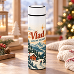 Termos Personalizat 500 ml cu Infuzor de Ceai, Nume și Mesaj – Iarna Ne Cheamă
