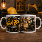 Cană Personalizată Excavatorist cu Nume – 330 ml