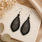 Cercei handmade 6cm din lemn – eleganță minimalistă pentru orice ținută