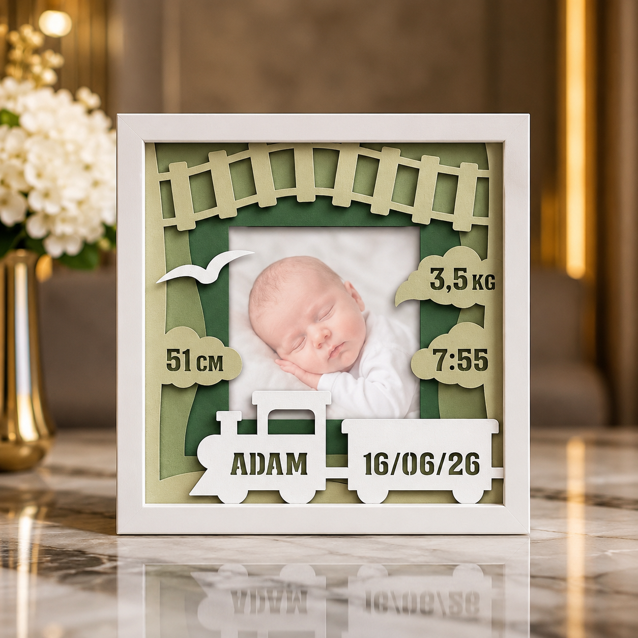 Ramă Foto Personalizată pentru Bebeluși 20×20 cm – Cadou Unic cu Poză și Datele Nașterii