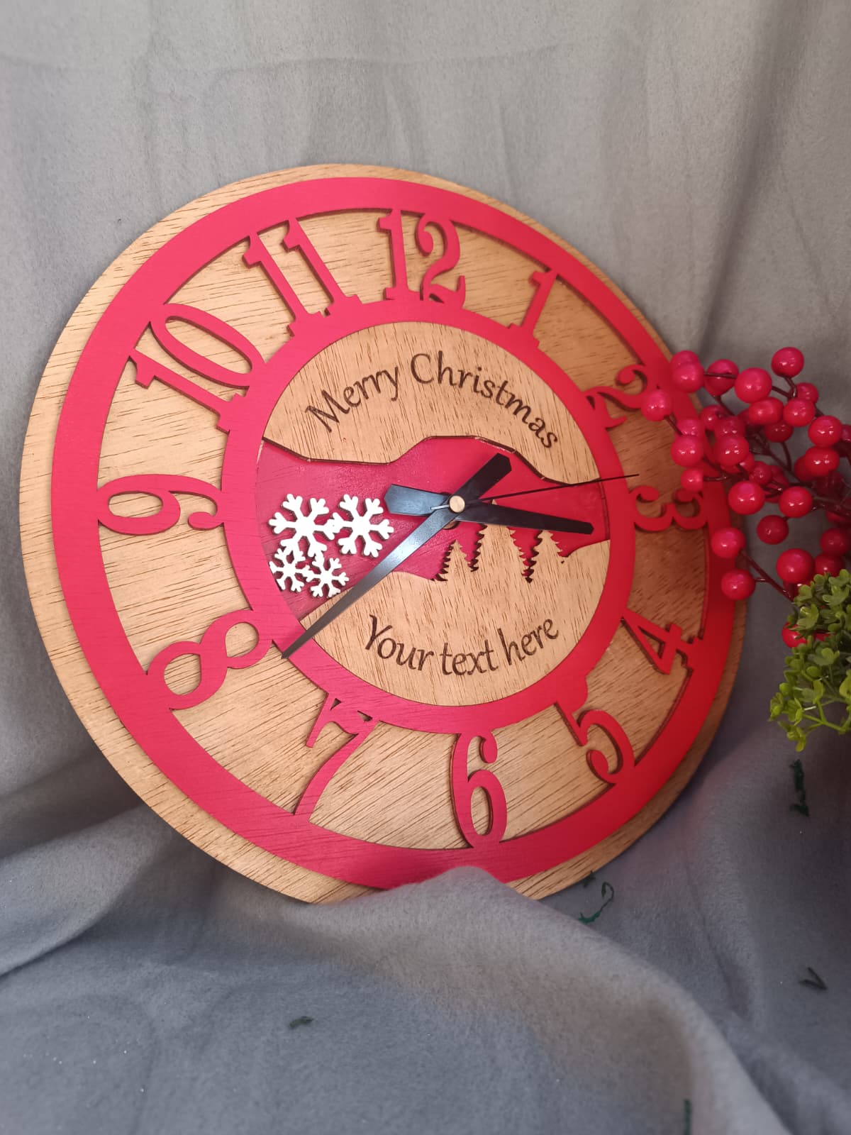 Ceas de perete personalizat Crăciun – decor unic și cadou festiv