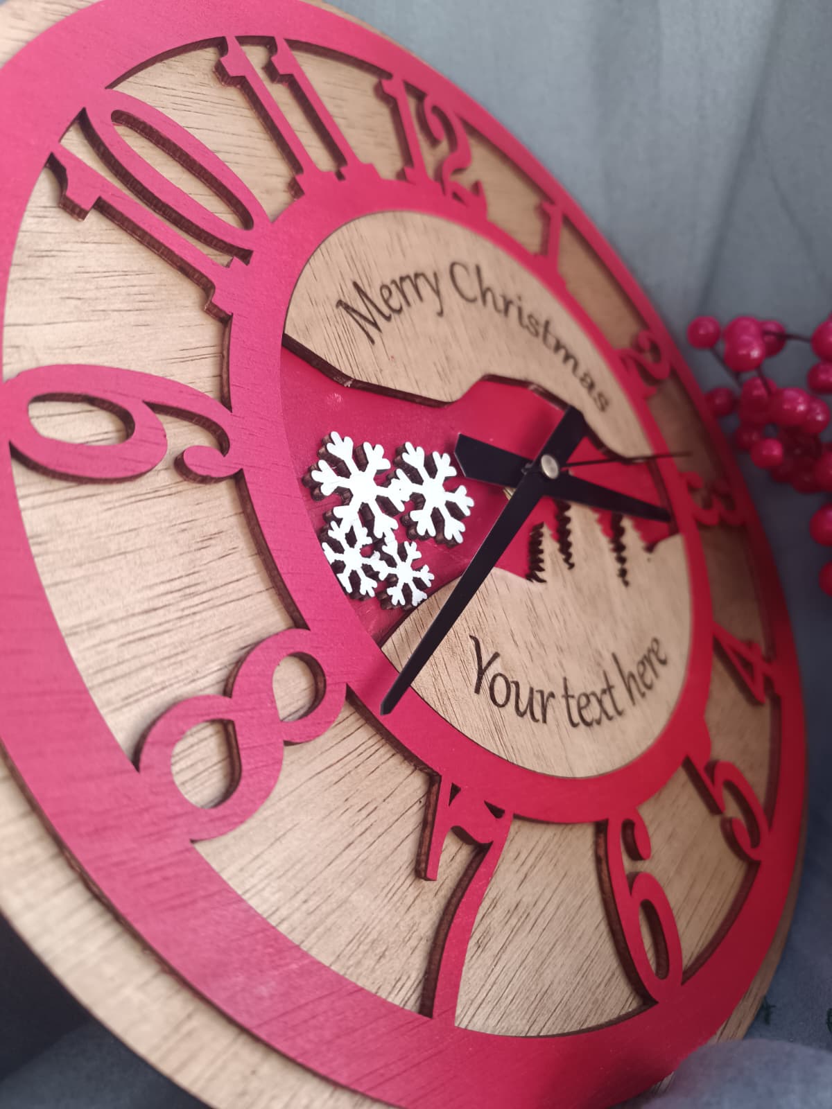 Ceas de perete personalizat Crăciun – decor unic și cadou festiv