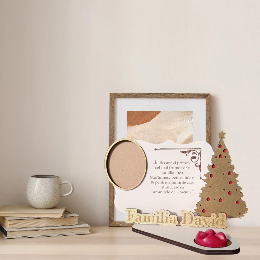 Ramă foto personalizată Crăciun – decor festiv pentru familie