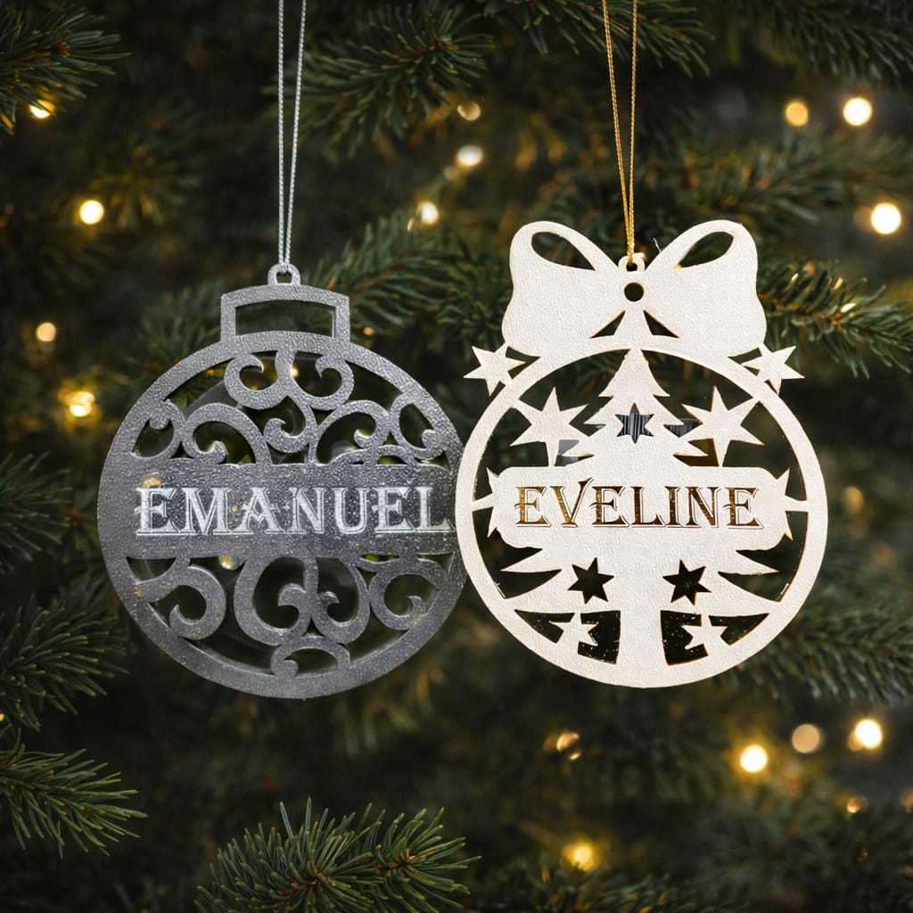 Set globuri de Crăciun personalizate Silver – elegante și unice, cu nume