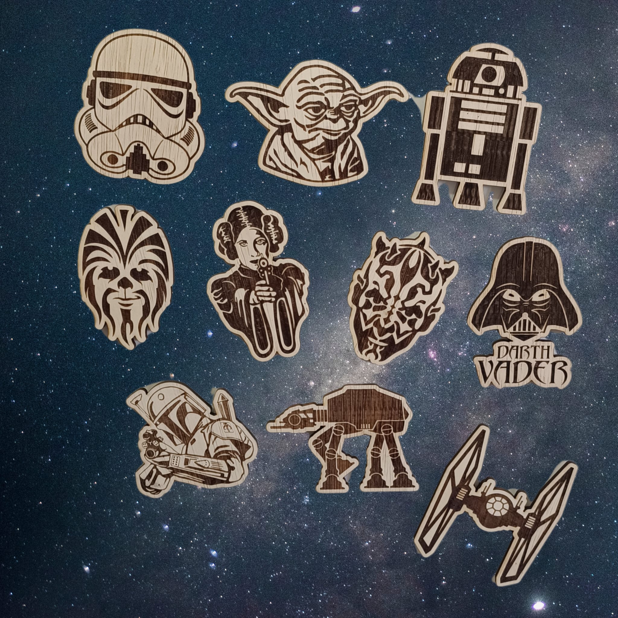 Set magneți de frigider din lemn – Colecție SF | Design galactic premium