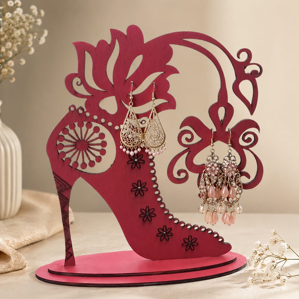 Suport Elegant pentru Cercei Rose – Organizare și Stil într-un Singur Accesoriu