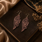 Cercei Handmade „Feather Elegance” – 6 cm | Cercei Decupați Laser cu Design Elegant Tip Pană