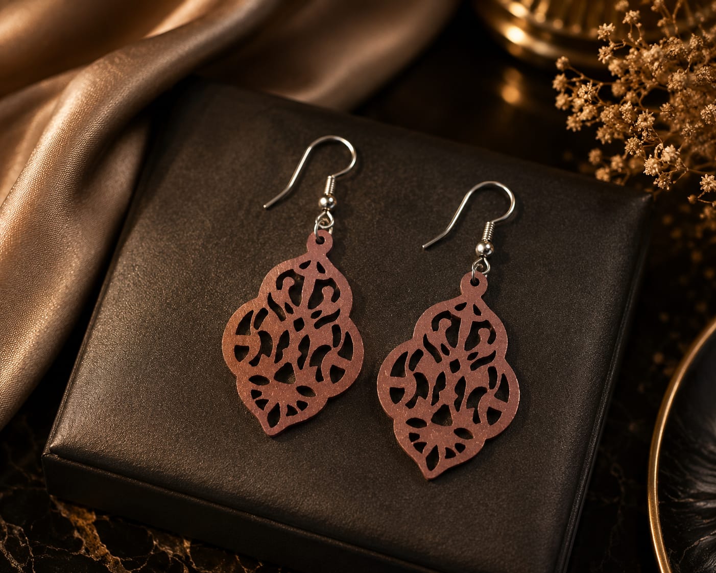Cercei Handmade Elegance Rose – 6 cm | Cercei Eleganți Decupați Laser pentru Ținute Rafinate