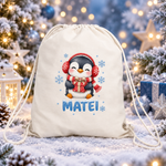 Sac sport personalizat pentru copii – Pinguin de Crăciun cu nume | Canvas 43 × 34 cm