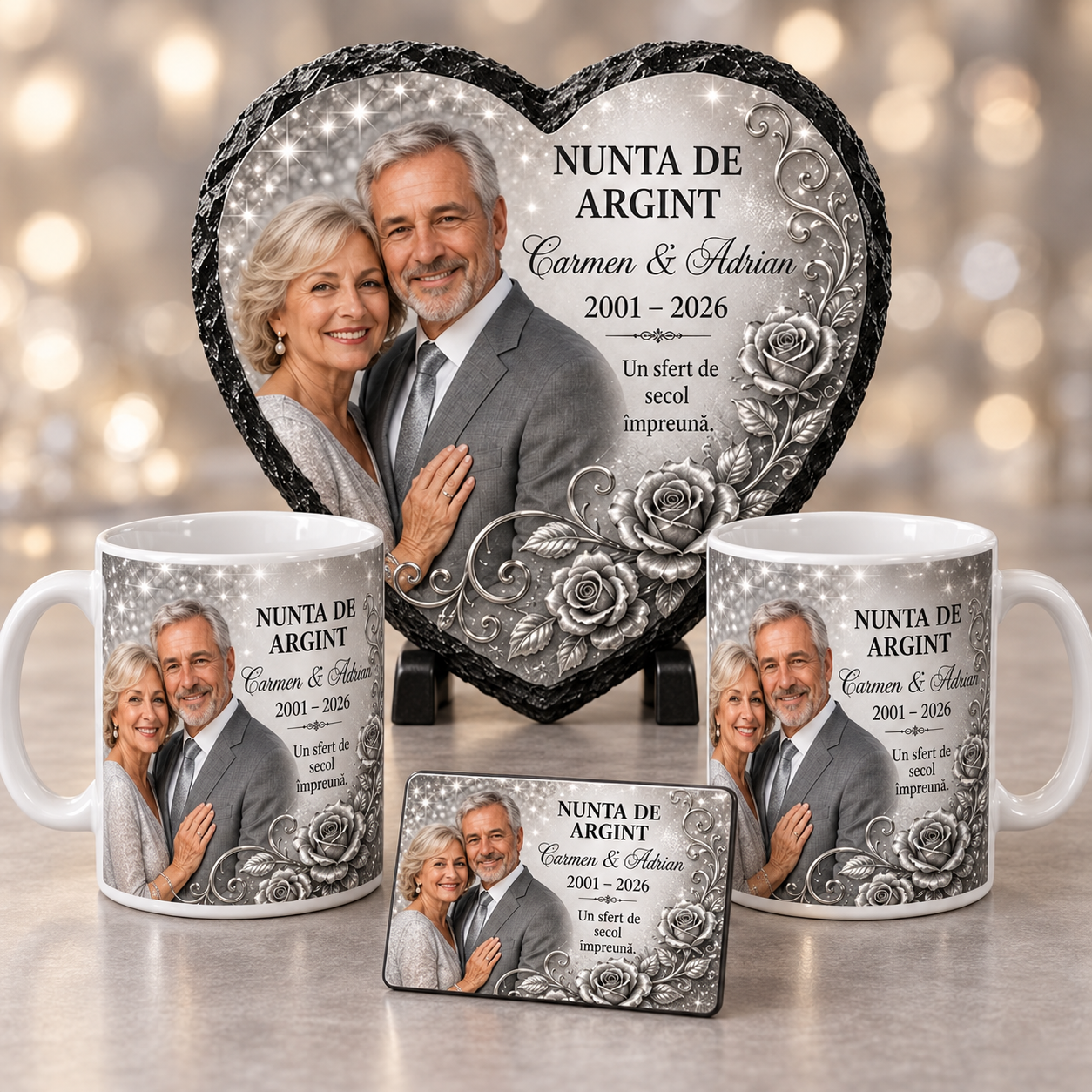 Set cadou personalizat Nunta de Argint – Ardezie 20×20 cm, 2 căni 330 ml și magnet foto 9×5,5 cm