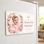 Mărturie de botez fetiță – Magnet de frigider personalizat 9 × 5,5 cm cu fotografie și flori roz